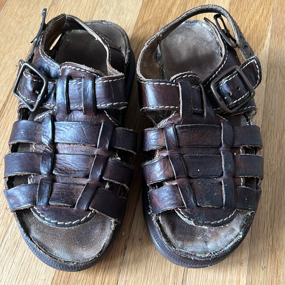 Dr Martens Brown Leather Fisherman Sandals | size 7.5/38